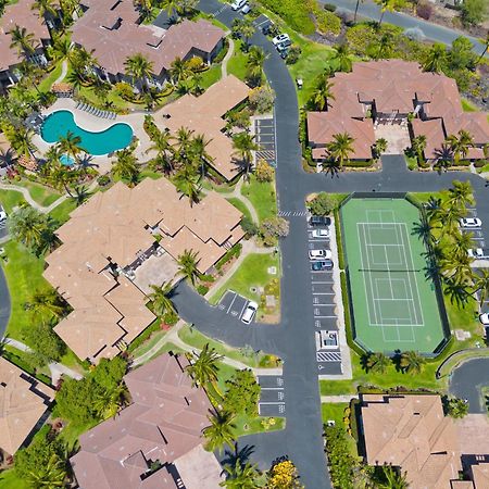 Hilton Pool Pass Included - Stylish Central Villa Mins To Beach Pool & Spa Вайколоа Екстер'єр фото